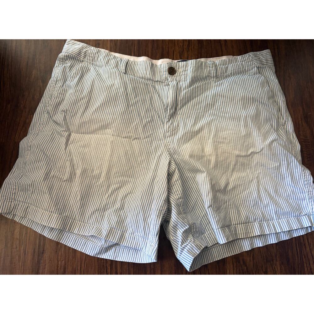 Gap womens 16 striped shorts